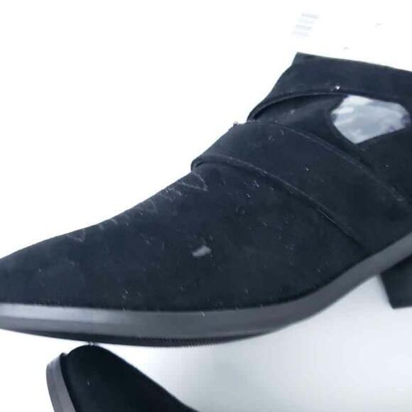 NEW 6.5 Kelsey Triple Buckle Cut Out Western Bootie Universal Thread - Picture 5 of 6